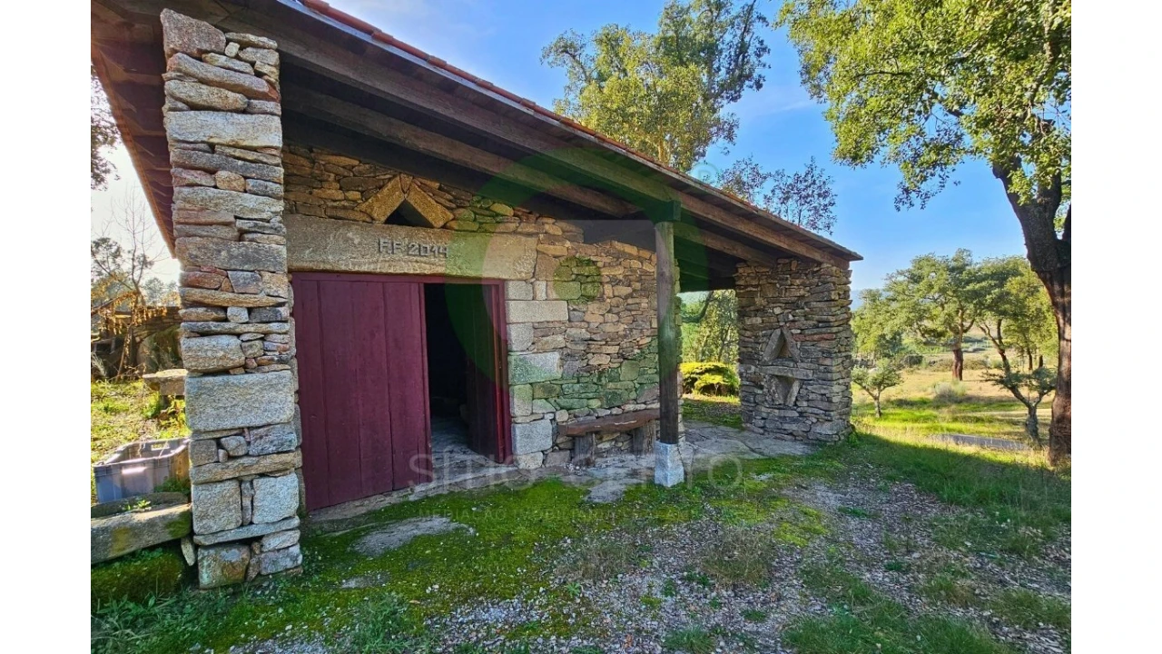 Quinta T0 para Venda em Sonim e Barreiros Foto 8