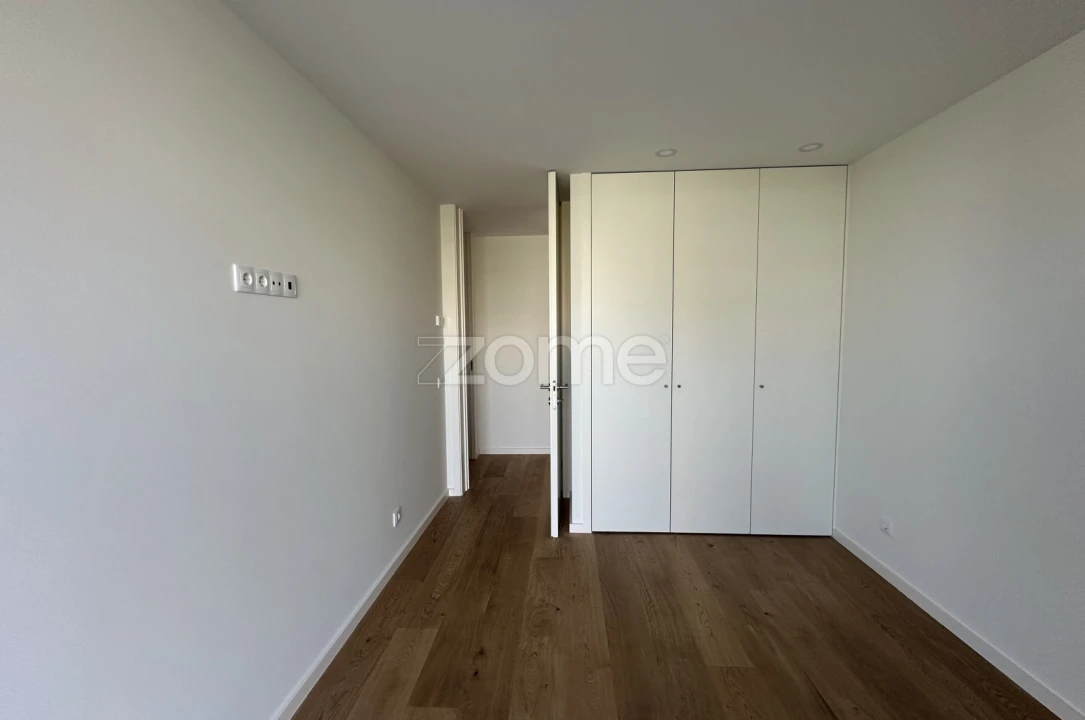 Apartamento T3 para Venda em Canidelo Foto 32