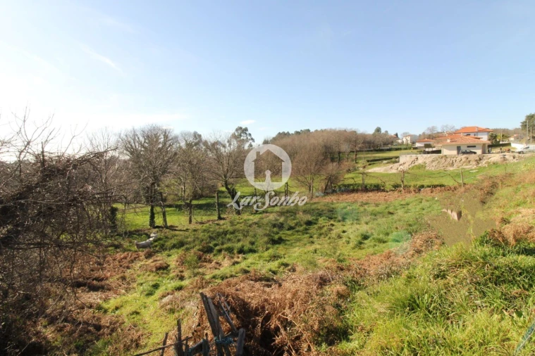 Terreno para Venda em Aboim, Felgueiras, Gontim e Pedraído Foto 1