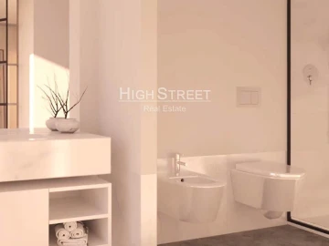 Apartamento T5 para Venda em Campolide