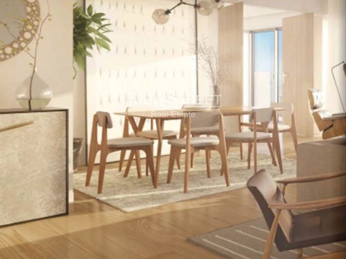 Apartamento T5 para Venda em Campolide