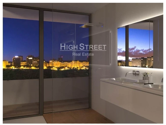 Apartamento T2 para Venda em Campolide Foto 5