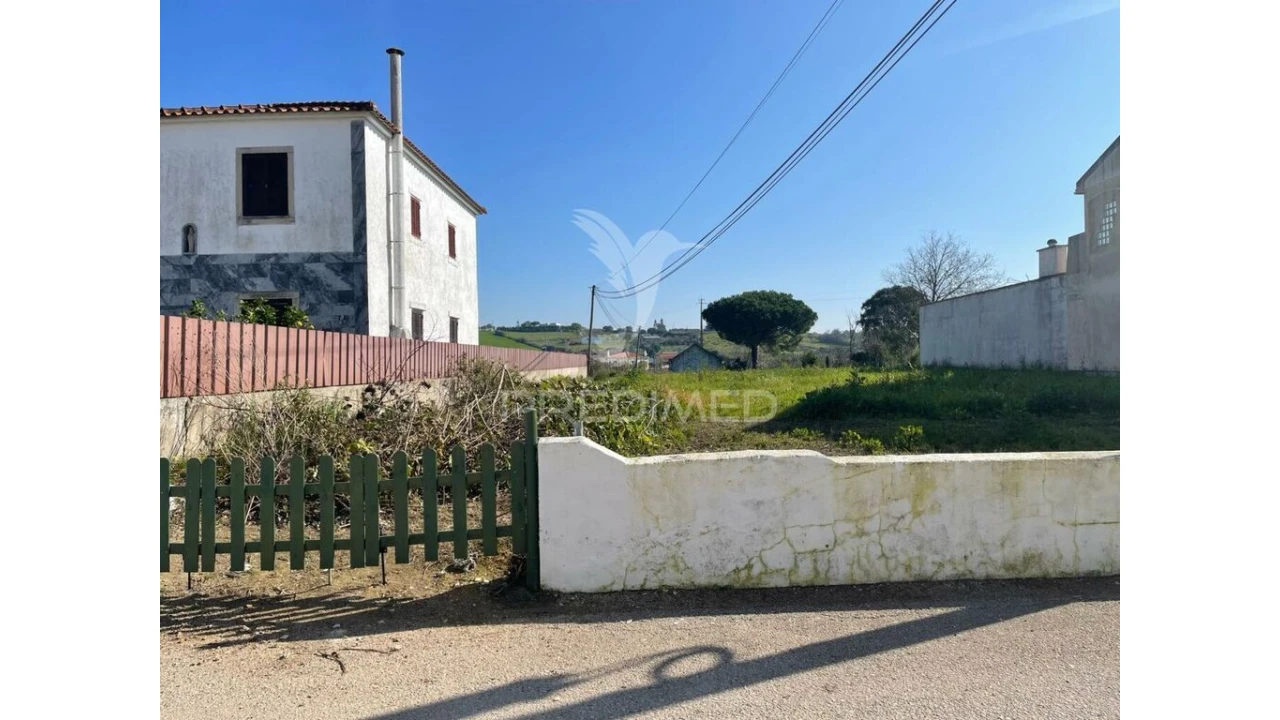 Terreno para Venda em Ventosa Foto 2