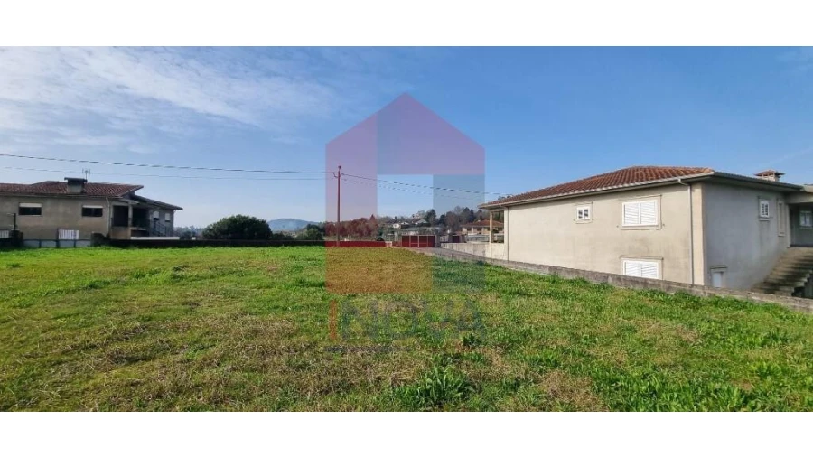 Terreno para Venda em Cervães Foto 5