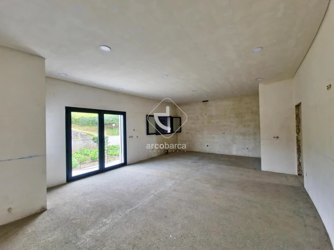 Moradia T3 para Venda em Ponte da Barca, V.N. Muía, Paço Vedro Magalhães Foto 11