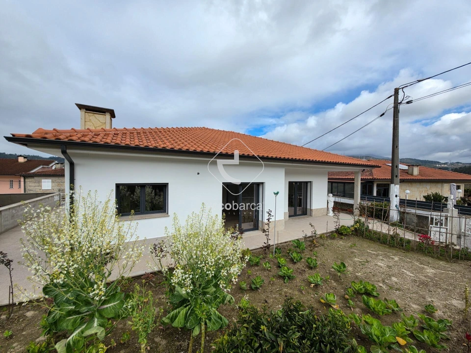 Moradia T3 para Venda em Ponte da Barca, V.N. Muía, Paço Vedro Magalhães Foto 26