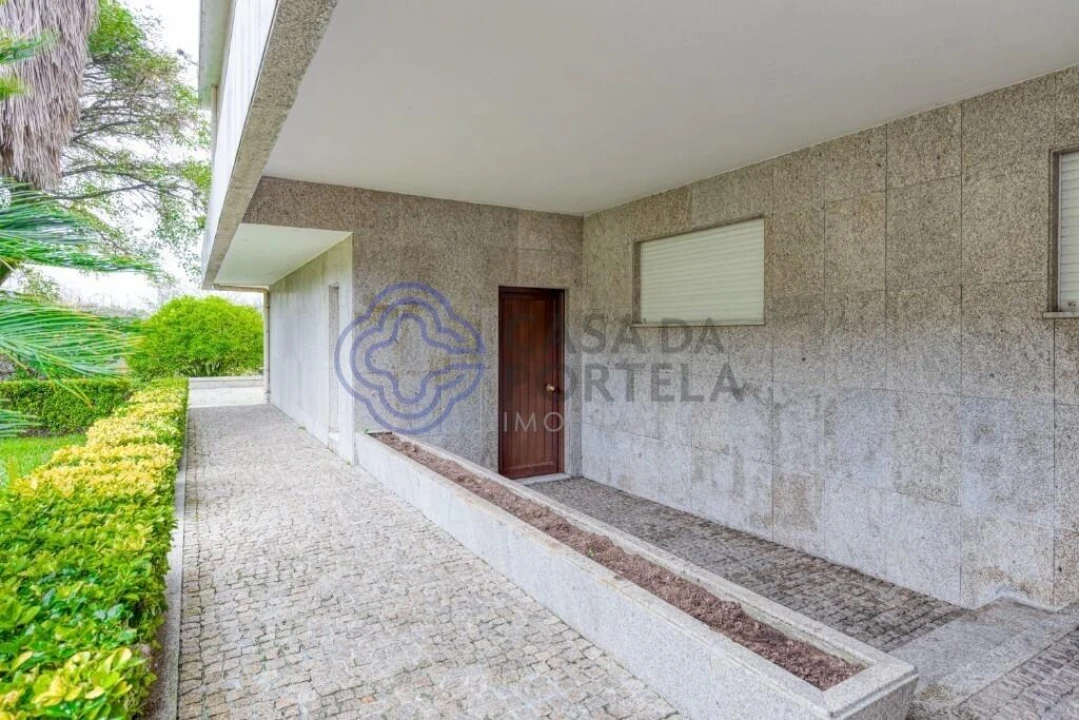 Moradia T5 para Venda em Castêlo da Maia Foto 61