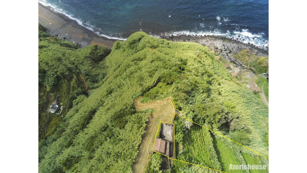 Terreno para Venda em Lomba da Maia Foto 4