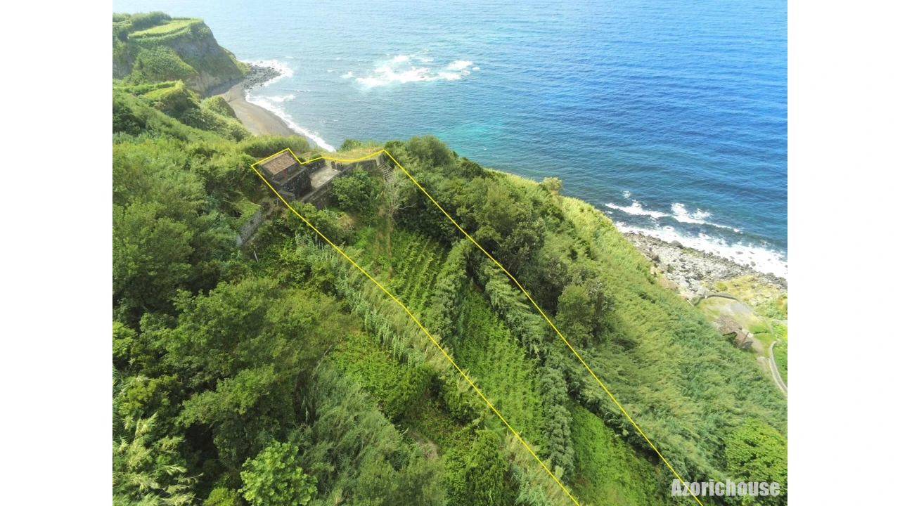 Terreno para Venda em Lomba da Maia Foto 3