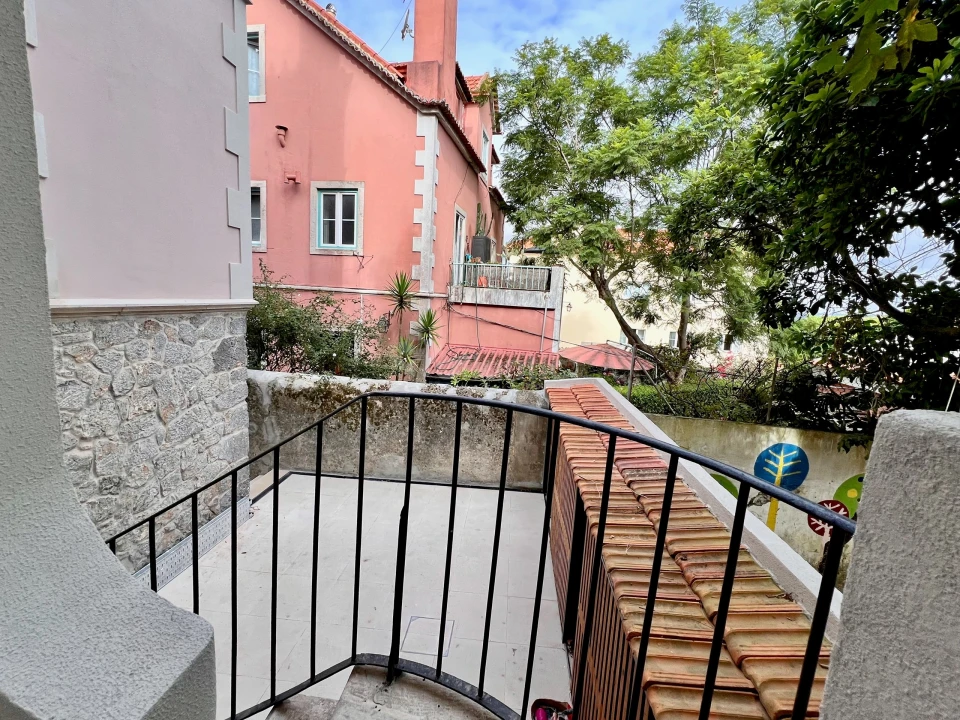 Moradia T5 para Venda em Agualva e Mira-Sintra Foto 13