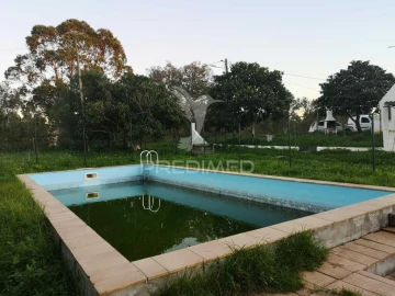 Moradia T5 para Venda em São Francisco da Serra