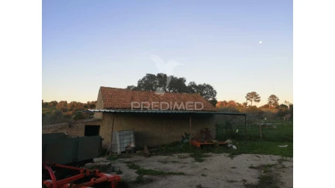 Moradia T5 para Venda em São Francisco da Serra