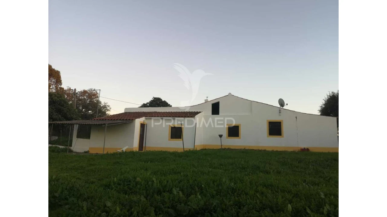 Moradia T5 para Venda em São Francisco da Serra Foto 5