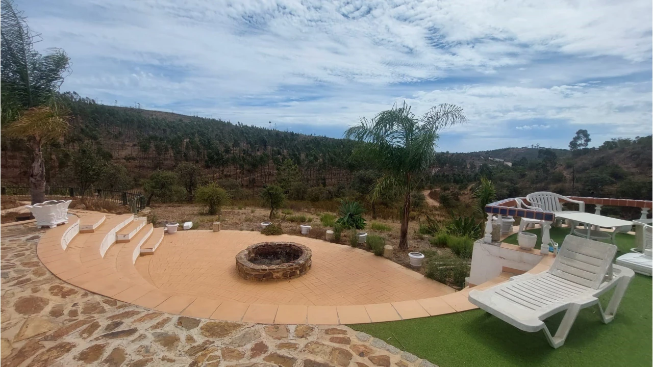 Quinta T3 para Venda em Mexilhoeira Grande Foto 34