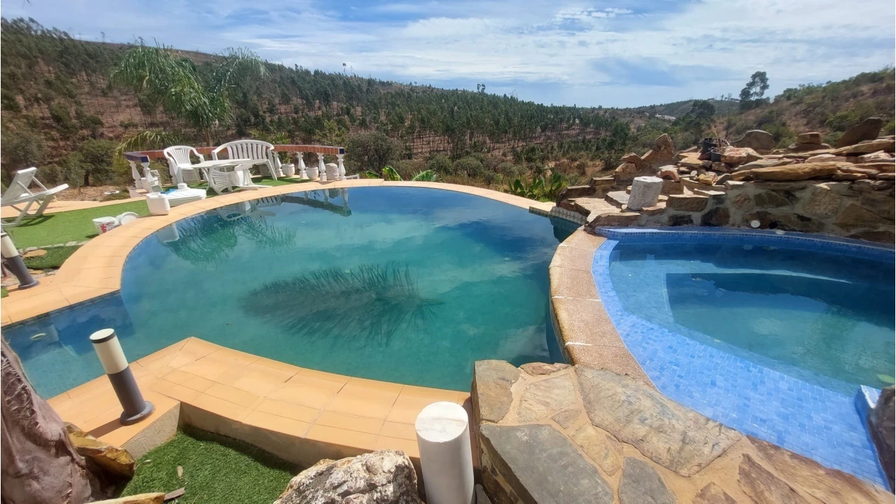 Quinta T3 para Venda em Mexilhoeira Grande Foto 1