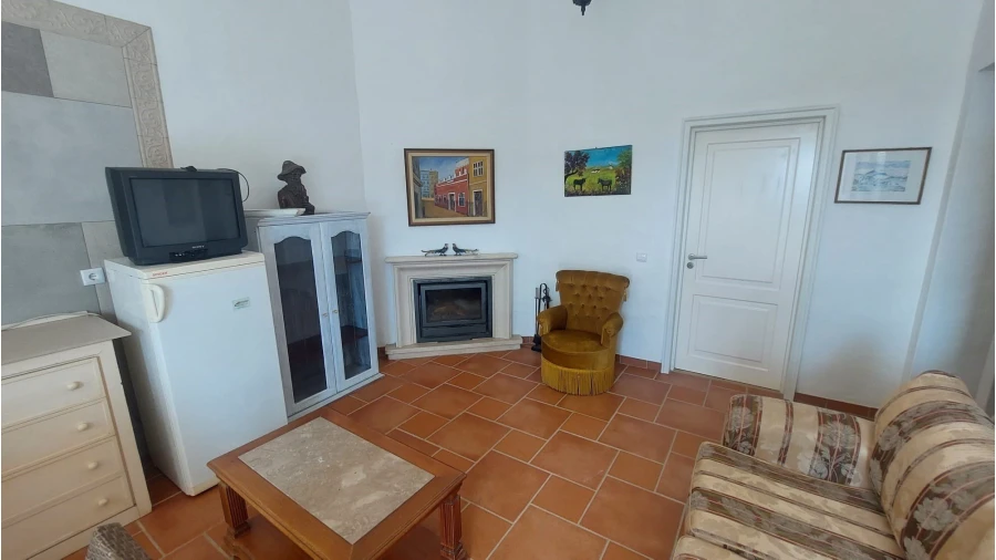 Quinta T3 para Venda em Mexilhoeira Grande Foto 24