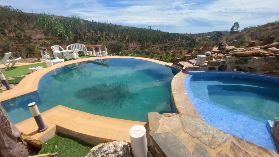 Quinta T3 para Venda em Mexilhoeira Grande Foto 1