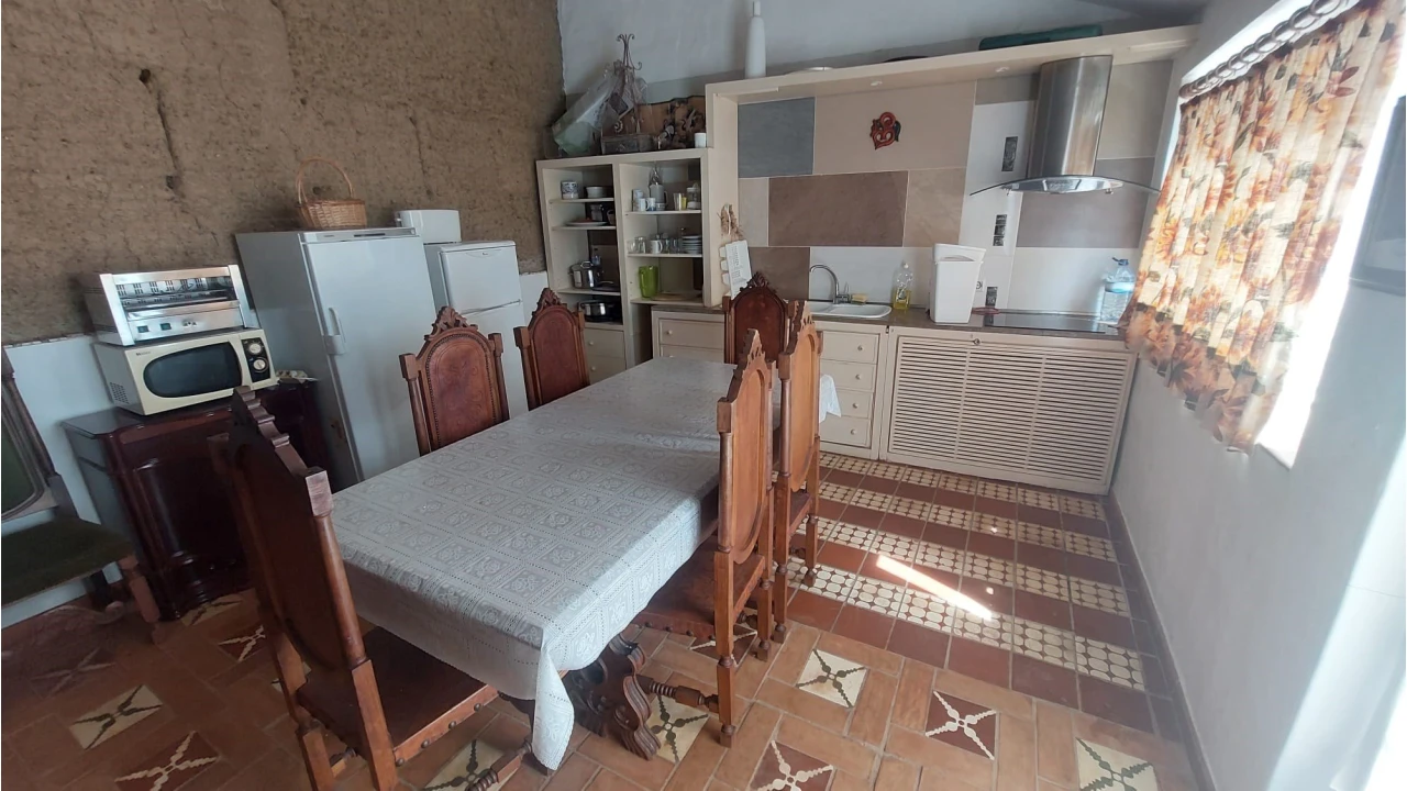 Quinta T3 para Venda em Mexilhoeira Grande Foto 13