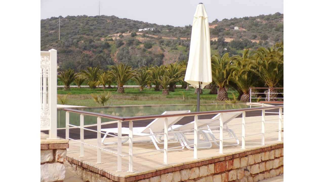 Quinta T3 para Venda em Estômbar e Parchal Foto 25