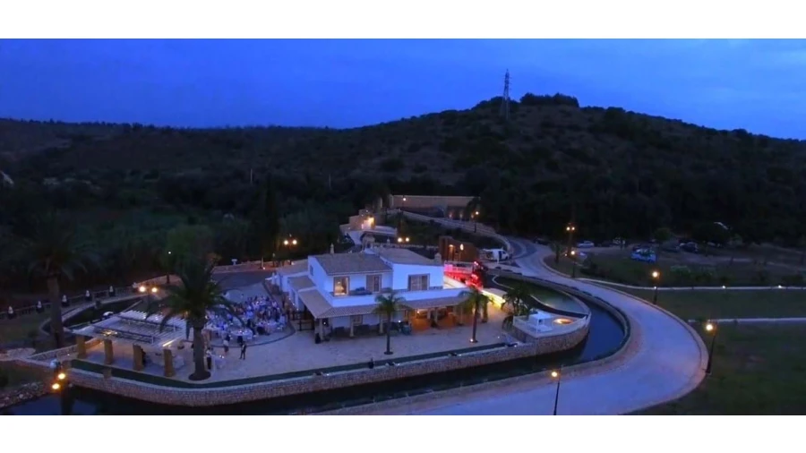 Quinta T3 para Venda em Estômbar e Parchal Foto 11