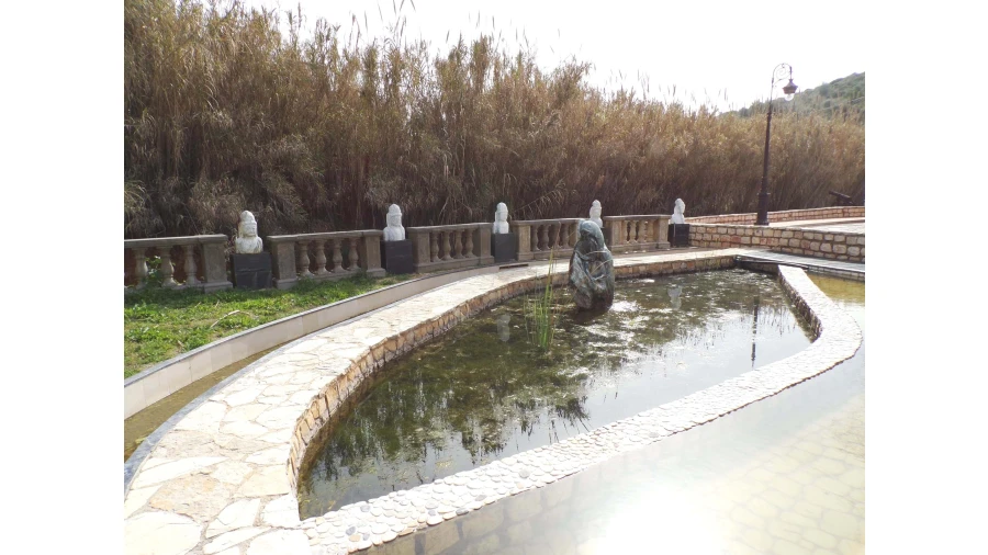 Quinta T3 para Venda em Estômbar e Parchal Foto 34