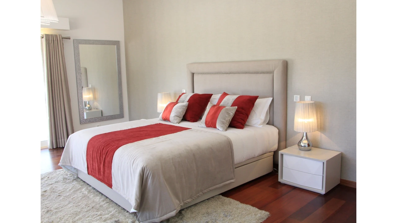 Quinta T3 para Venda em Estômbar e Parchal Foto 20