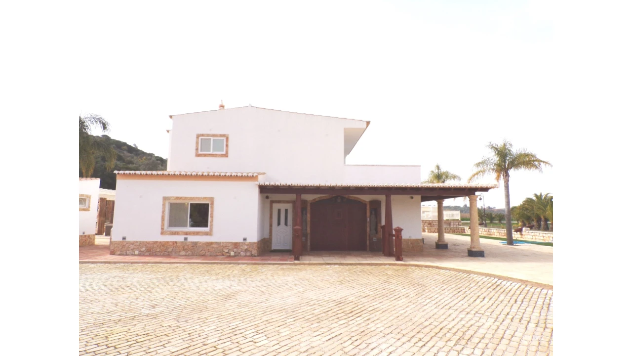 Quinta T3 para Venda em Estômbar e Parchal Foto 9