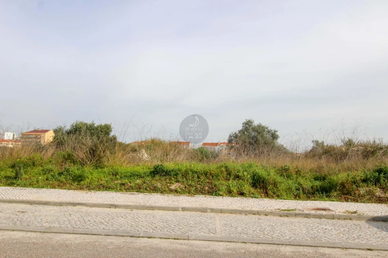 Terreno para Venda em Marvila, Ribeira Santarém, São Salvador, São Nicolau Foto 2