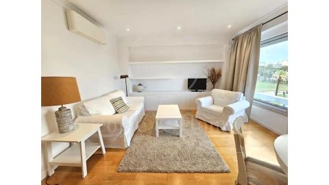Apartamento T1 para Arrendamento em Cascais e Estoril