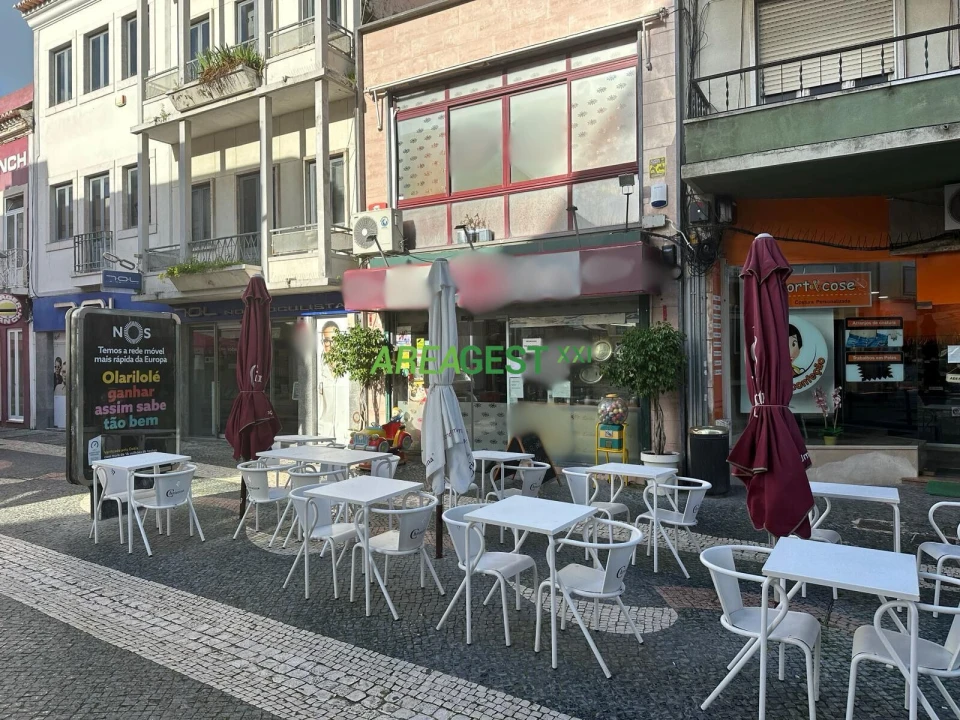 Loja para Venda em Vila Franca de Xira Foto 1