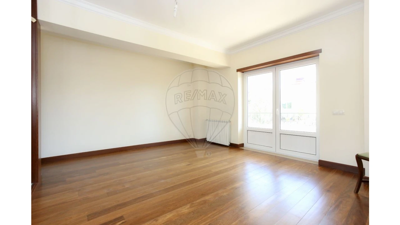 Moradia T4 para Venda em Trouxemil e Torre de Vilela Foto 22