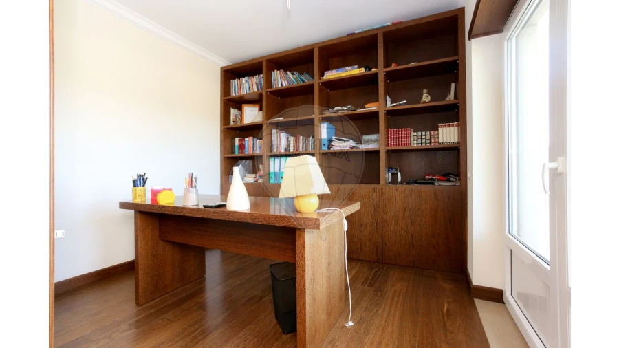 Moradia T4 para Venda em Trouxemil e Torre de Vilela Foto 24