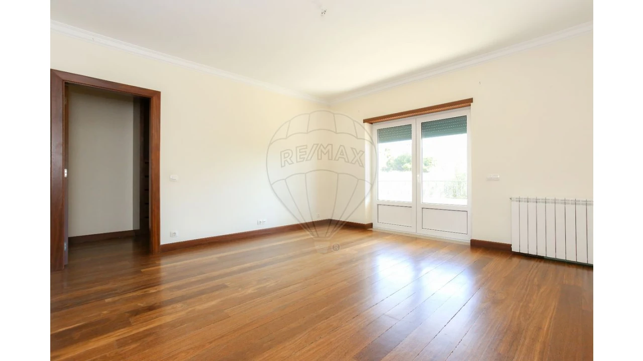 Moradia T4 para Venda em Trouxemil e Torre de Vilela Foto 20