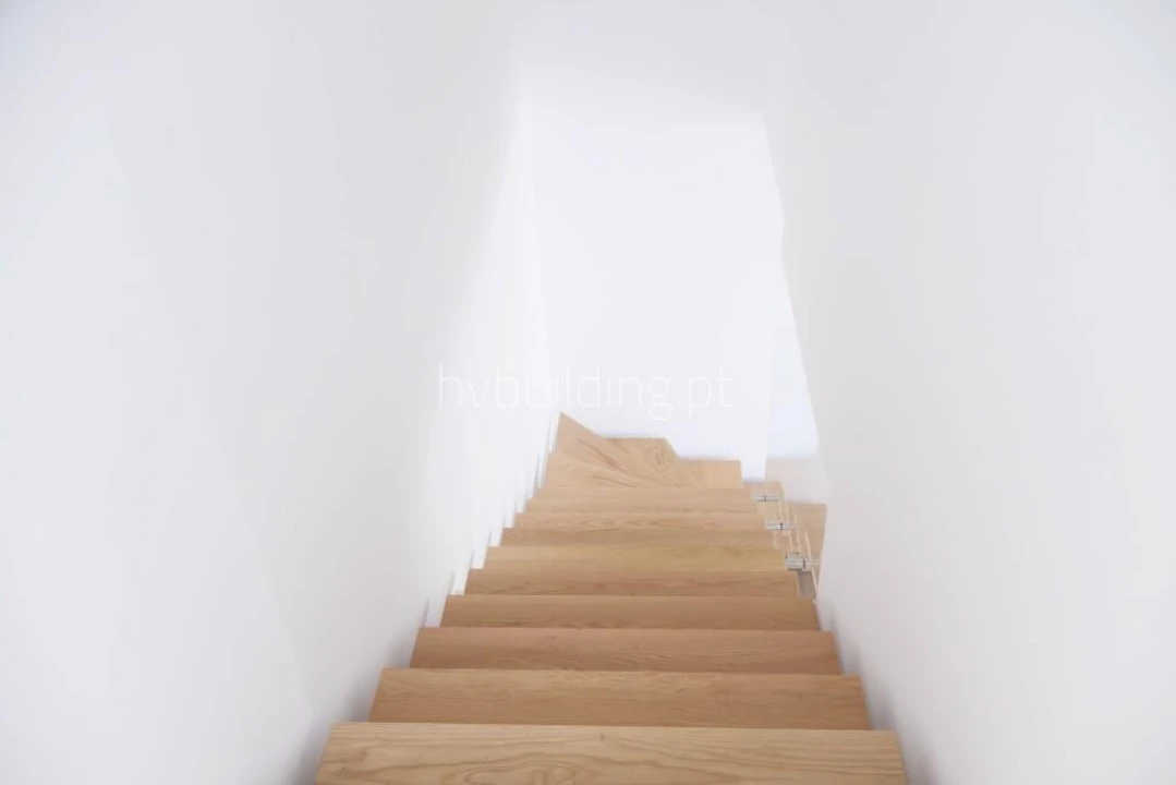 Moradia T2 para Venda em Lijo Foto 8