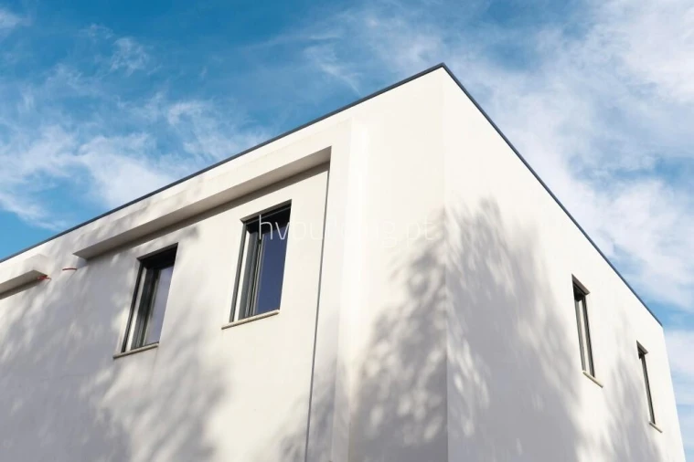 Moradia T2 para Venda em Lijo Foto 1