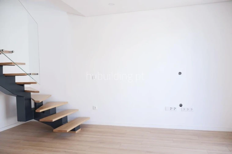 Moradia T2 para Venda em Lijo Foto 4