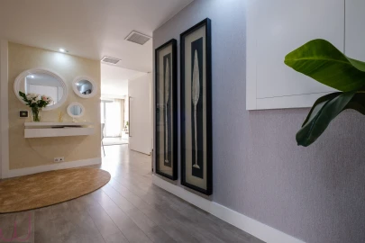 Apartamento T2 para Venda em Carcavelos e Parede