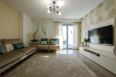 Apartamento T2 para Venda em Carcavelos e Parede