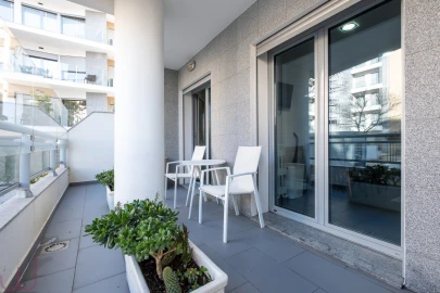 Apartamento T2 para Venda em Carcavelos e Parede