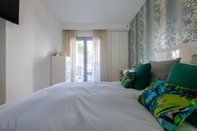 Apartamento T2 para Venda em Carcavelos e Parede
