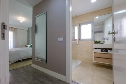Apartamento T2 para Venda em Carcavelos e Parede