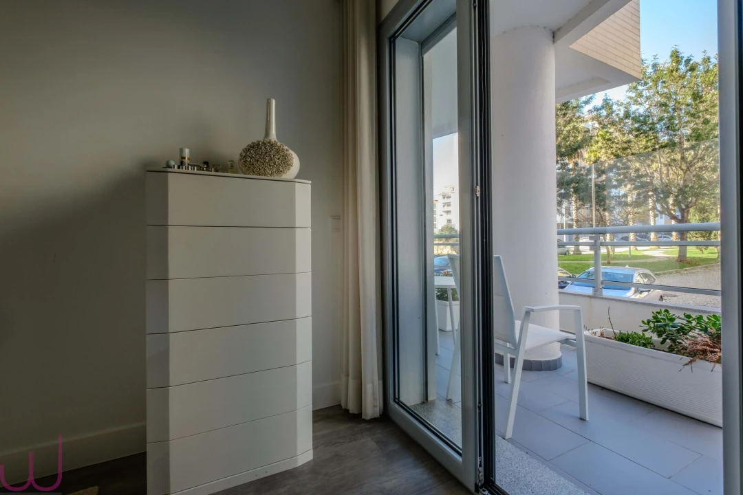 Apartamento T2 para Venda em Carcavelos e Parede Foto 32