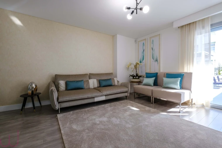 Apartamento T2 para Venda em Carcavelos e Parede Foto 12