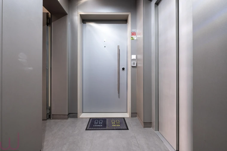 Apartamento T2 para Venda em Carcavelos e Parede Foto 49
