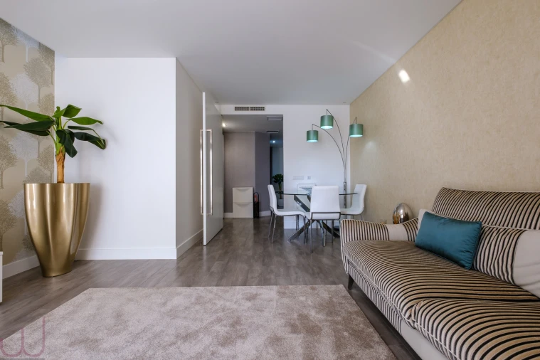 Apartamento T2 para Venda em Carcavelos e Parede Foto 16