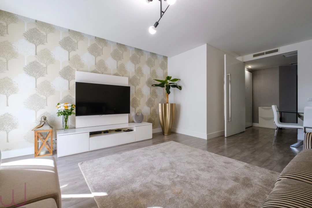 Apartamento T2 para Venda em Carcavelos e Parede Foto 15