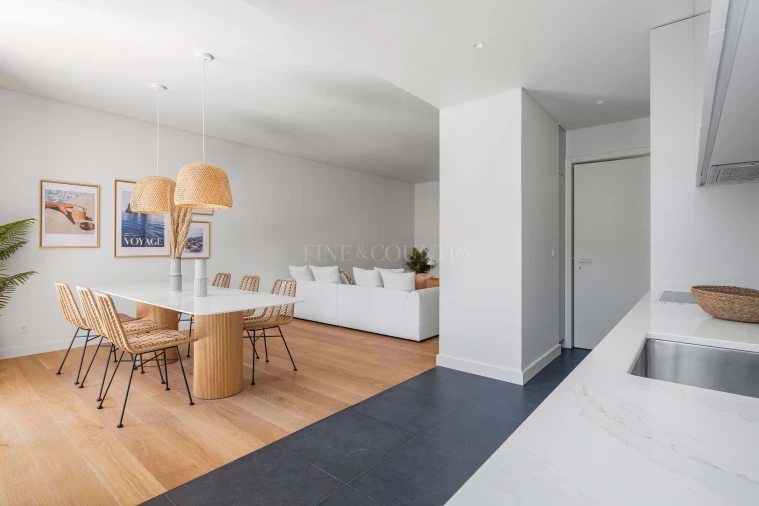 Apartamento T3 para Venda em Quarteira Foto 26