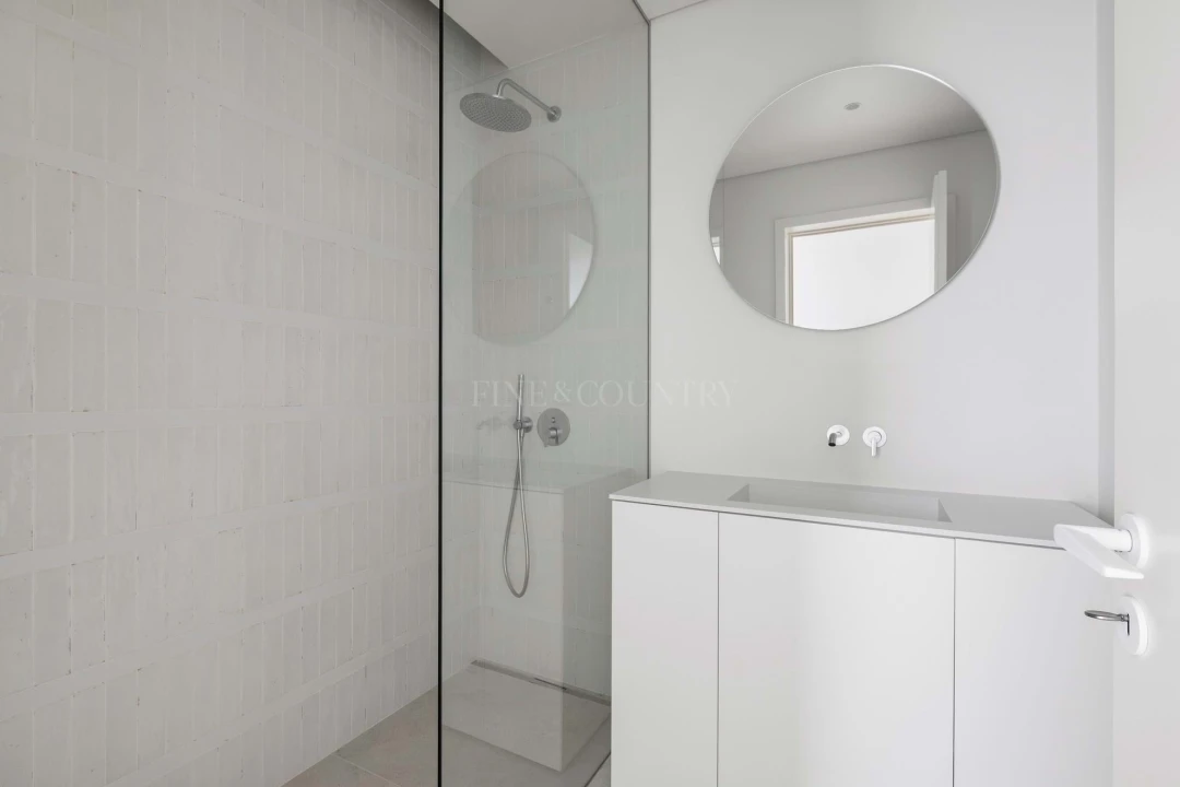 Apartamento T3 para Venda em Quarteira Foto 35