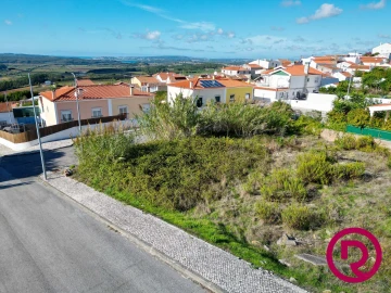 Terreno para Venda em Santa Maria, São Pedro e Sobral da Lagoa