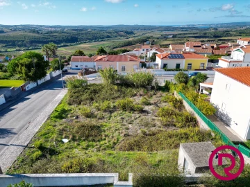 Terreno para Venda em Santa Maria, São Pedro e Sobral da Lagoa